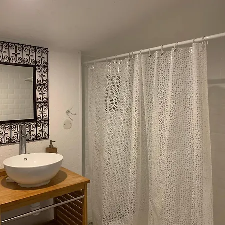 펜션 Maison A Biscarrosse: 8 Pers, Piscine, Clim, Proche Et Pistes Cyclables, Menage Inclus - Fr-1-319-538 비스카로세
