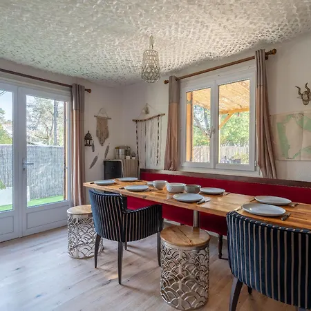 Maison A Biscarrosse: 8 Pers, Piscine, Clim, Proche Et Pistes Cyclables, Menage Inclus - Fr-1-319-538 펜션 *