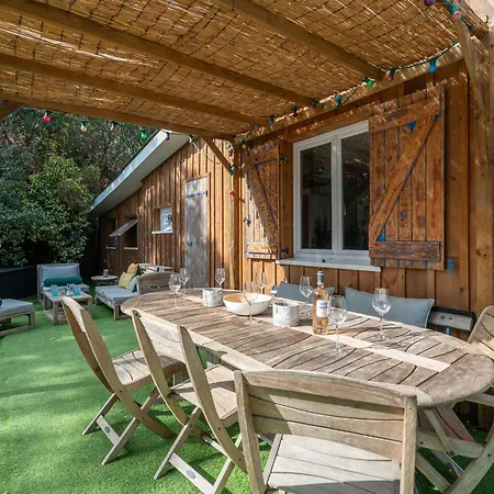 펜션 Maison A Biscarrosse: 8 Pers, Piscine, Clim, Proche Et Pistes Cyclables, Menage Inclus - Fr-1-319-538 비스카로세